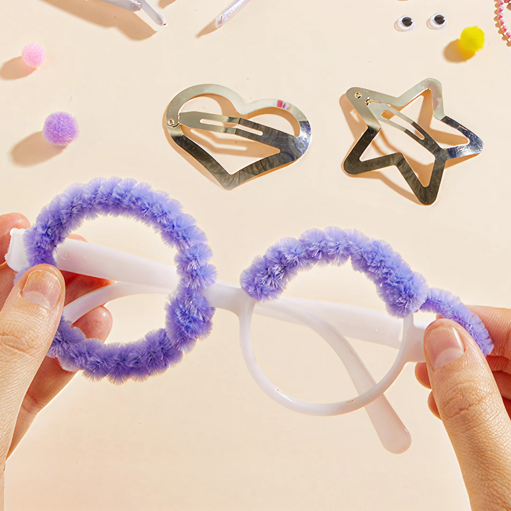 Chenille Stem Craft Collection – The Little Jewelry Designer — „პატარა სამკაულის დიზაინერის ნაკრები“