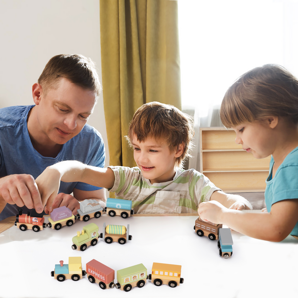 ხის მატარებლის ნაკრები — Montessori სცენური სათამაშო